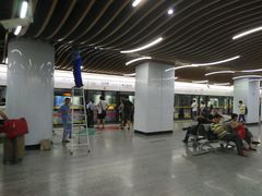 -汉中路(地铁站)