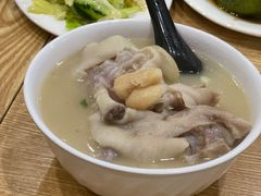 -雷祖芳老妈蹄花店