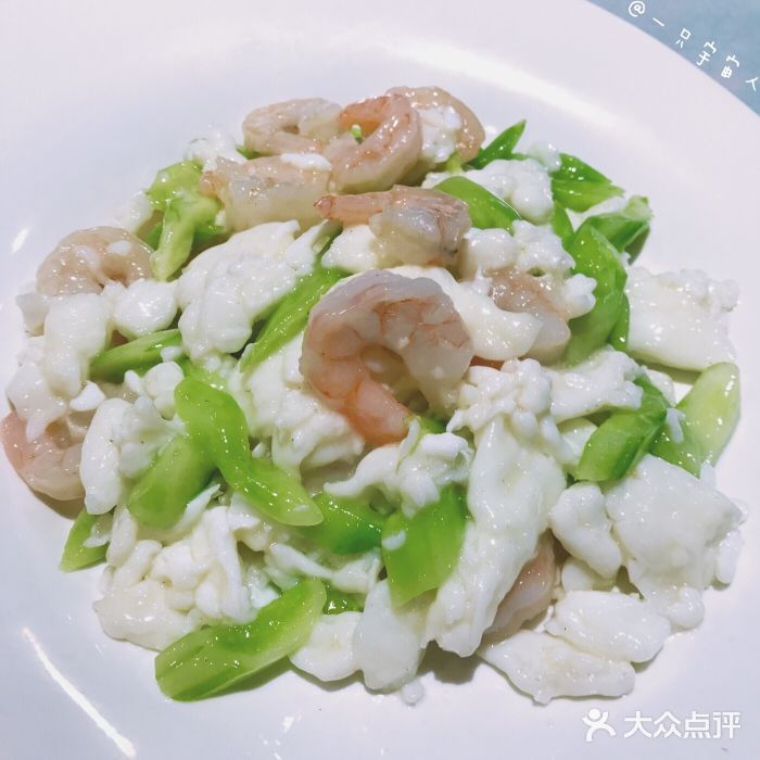 脆瓜鲜虾炒芙蓉