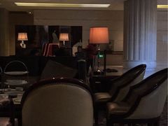 -LONG BAR 廊吧(外滩华尔道夫酒店)