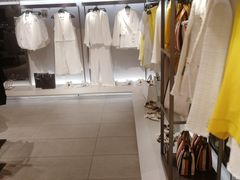 -ZARA(世贸天阶店)