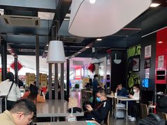 大堂-麦当劳(深圳北站高铁店)