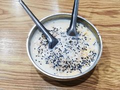-白翔甜食店