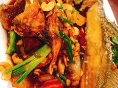 -Dang restaurant (patong phuket)