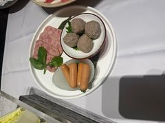 -红鼎豆捞·非遗鲍皇汤火锅(宝丰路店)