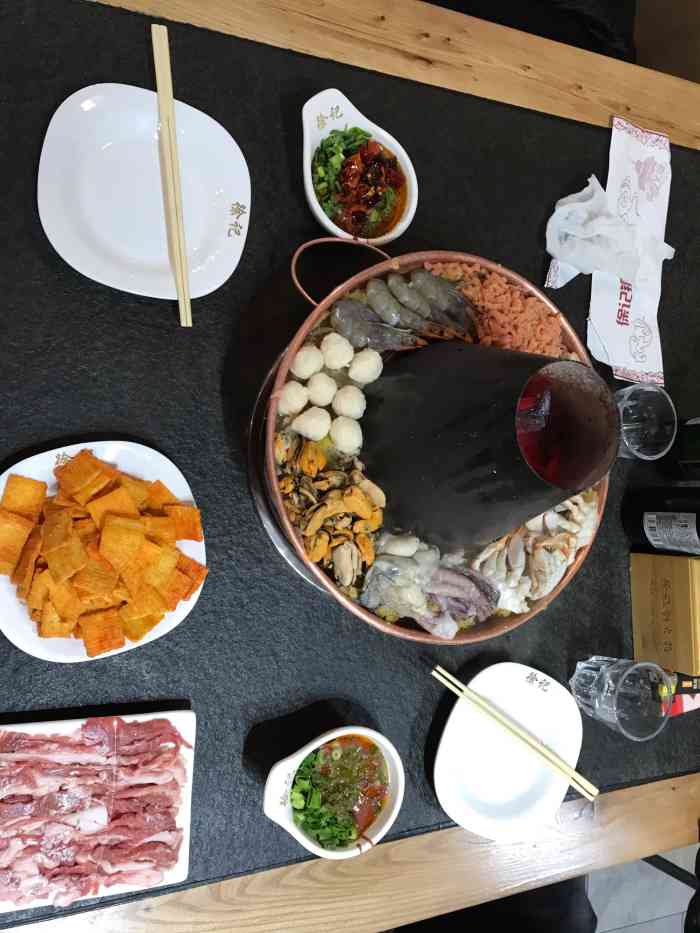 徐记铜火锅涮羊肉-"好咸!咸到隔壁桌大爷拍桌(他酒友嫌太闲不.
