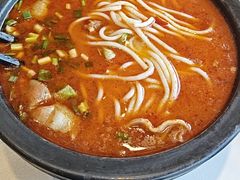 -鸡汤过桥·过桥米线