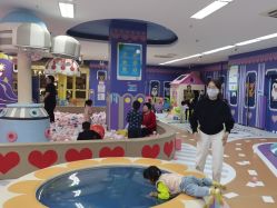 -孩子王童乐园(马群店)