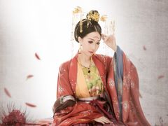 -九月鹰飞汉服摄影工作室