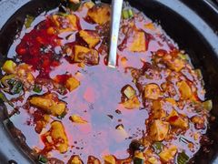 -有红鸡毛店·川菜(建设路店)