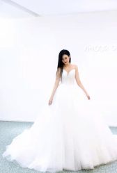 -AMOUR·爱沫婚纱礼服·小众设计品牌