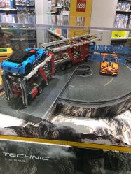 -乐高授权专卖店(新北万达店)