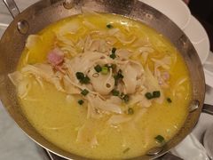 -小菜园新徽菜(宜兴八佰伴店)