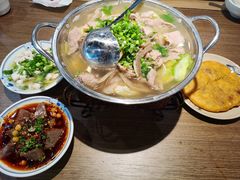 -肖四女乐山跷脚牛肉(世博源店)