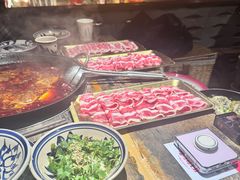 -旧街市鲜货老火锅(大光路店)