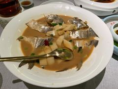 家烧白扁中鲳鱼-甬府小鲜(万象城店)