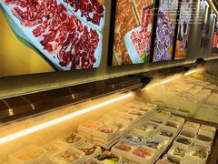 -来龍儿鲜切牛肉自助老火锅