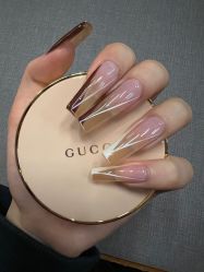 -Fanni美甲美睫皮肤管理