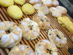 -焙丽拾光(麦凯乐直营店)