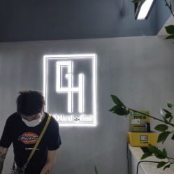 -HG美发设计沙龙