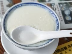 -周大娘牛乳(旧寨古村总店)