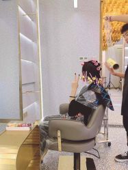 点击看大图 -3AM·S HAIR SALON烫发染发接发
