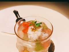 -穹六人间 people 6(岳阳路店)