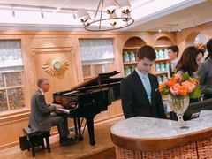 -The Diamond Jubilee Tea Salon at Fortnum & Mason