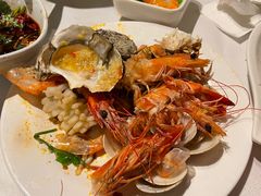 -领鲜活海鲜榴莲自助火锅(东门店)