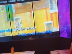 -星聚会KTV(龙湖上海奉贤天街店)
