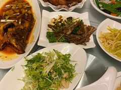 干烧大黄鱼-丰泽园饭店