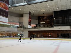 -冰纷万象滑冰场(深圳万象城店)