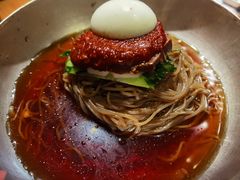 -唯成•韩国炭火烤肉 유성고기