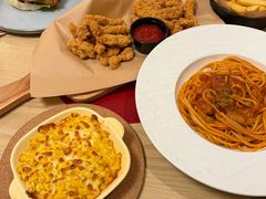 -必胜客(璞丽中心店)