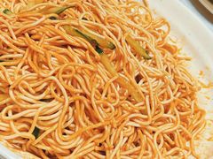 -肥肥虾庄·金牌油焖大虾(汉街SKP店)
