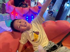 -蓝精灵乐园·世茂精灵之城主题乐园
