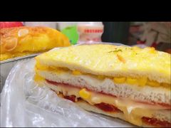 奶酪三角面包配豆浆-味多美蛋糕(梨园店)