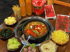 -黔有有贵州酸汤夺夺粉火锅(五味十字店)