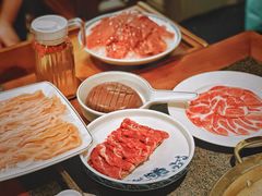 -小天鹅火锅·一线江景洪鼎旗舰店(洪崖洞店)