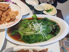 -梅利汴京烤鸭•开封豫菜地标店(东大街店)