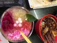 -何师烧烤·香辣蟹·川菜·30年老品牌(太古里旗舰店)