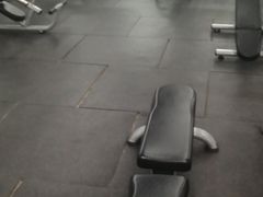 -开阳里游泳健身