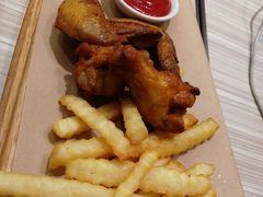 -必胜客(机场路店)