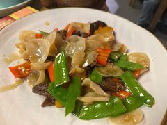 -缘生态云南菜·野生菌庭院餐厅(华侨城店)