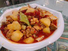 新疆大盘鸡-新疆红柳花餐厅(新洲店)