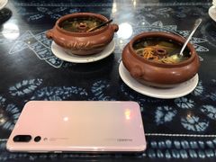 -桥香园云南过桥米线(金马碧鸡店)