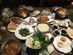 -龙聚德北京烤鸭(沙坪坝华宇A馆店)