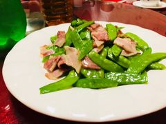 腊味荷兰豆-大眼锅贴水饺(河东店)