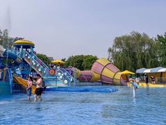 -欢乐水魔方水世界