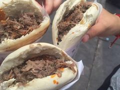 正宗肉夹馍-天下第一面(大雁塔北广场店)